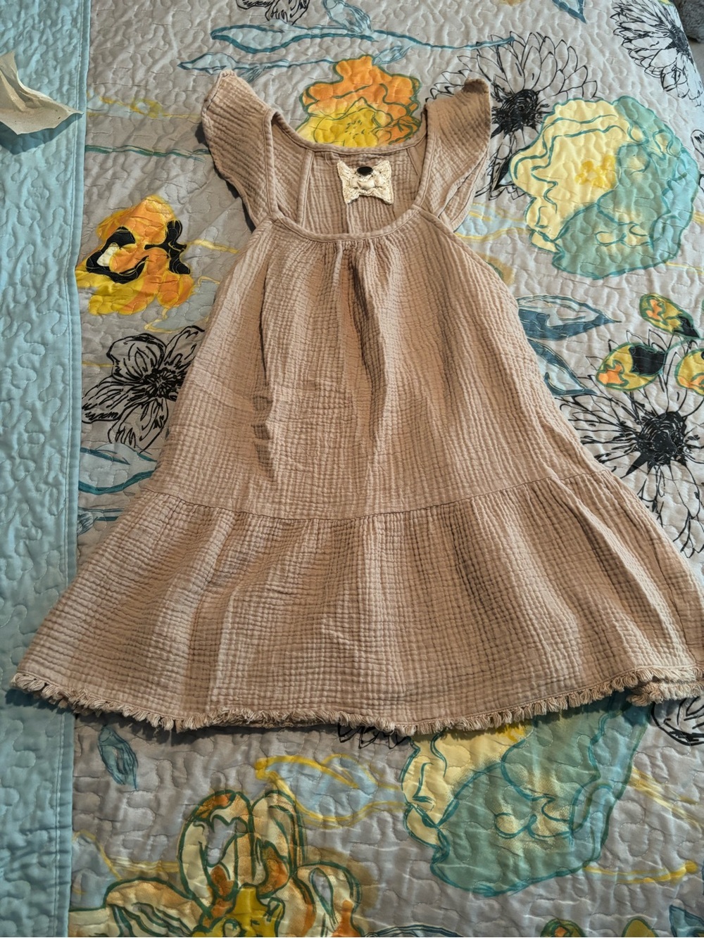 Cupio Beige Cotton Gauze Tank Top with Lace Accent